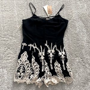 Lace romper L